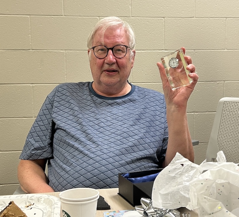 Dr. Rein Lepnurm with his commemorative clock